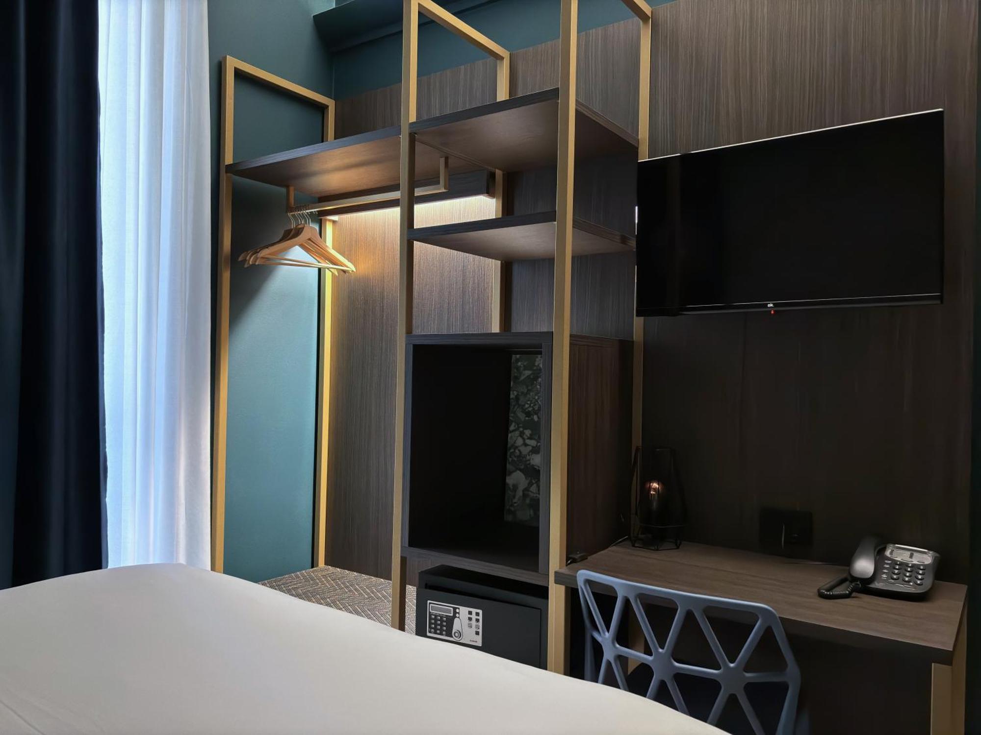 Av Hotel Milano Ngoại thất bức ảnh