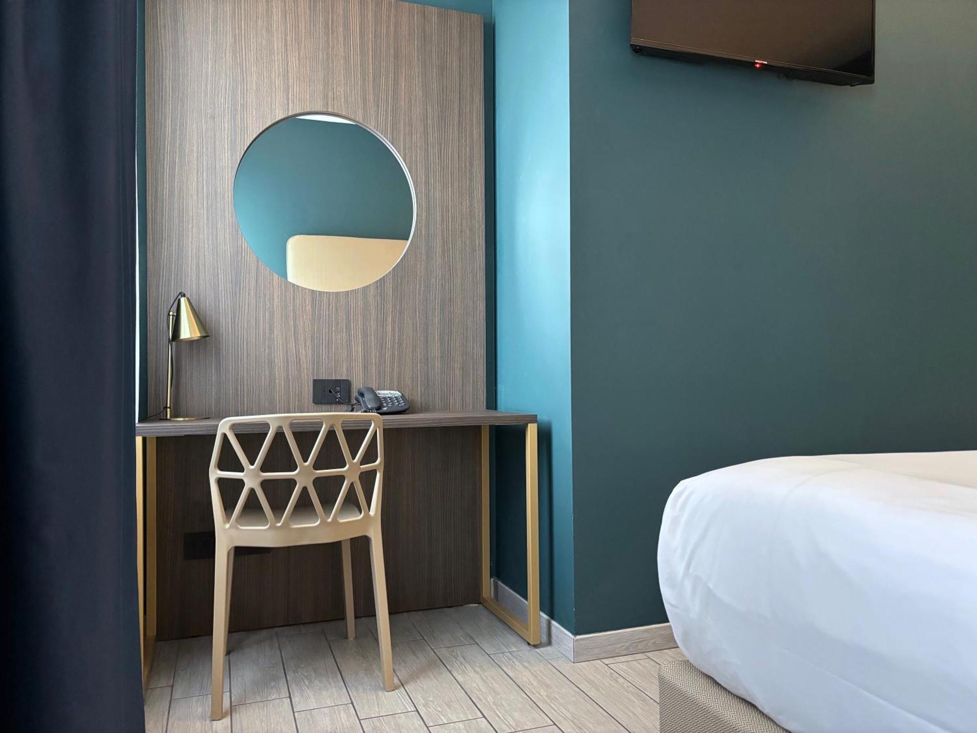 Av Hotel Milano Ngoại thất bức ảnh