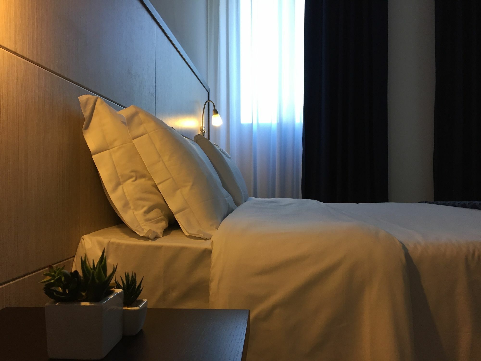 Av Hotel Milano Ngoại thất bức ảnh